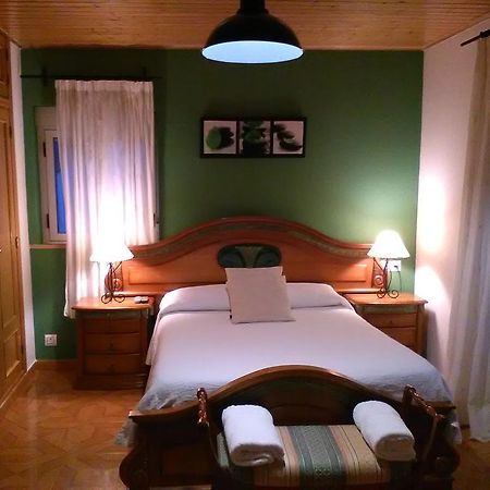 Casa Rural La Esmeralda Navarredonda de Gredos Luaran gambar